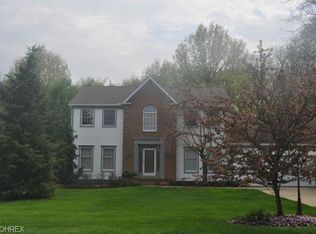 6472 Amblewood St NW, Canton, OH 44718