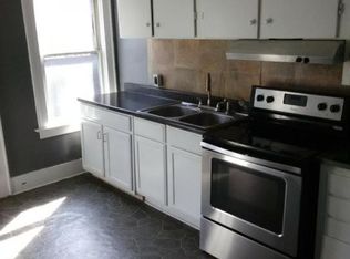 3 Jewett Pl APT 3, Utica, NY 13501