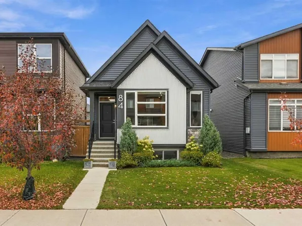 84 W Wolf Creek Mnr SE, Calgary, AB T2X 3Z9