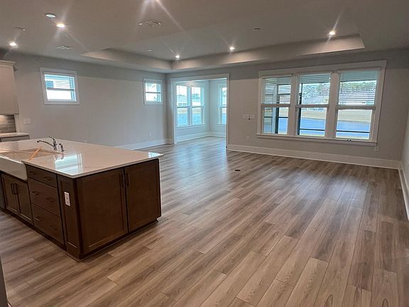 5th image of 1136 Grinnell St. (phase 2 lot 475)