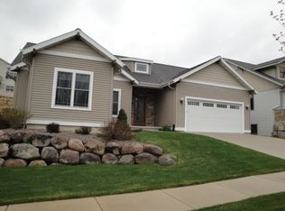 1714 Legacy Ln, Madison, WI 53719