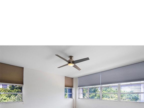 4th image of 10350 W Bay Harbor Dr #410