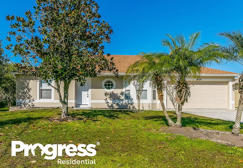 1st image of 925 Cannes Dr