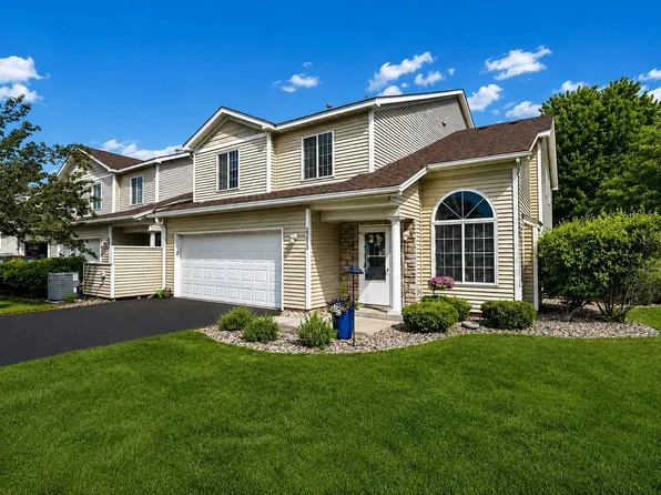 2233 Redbud Rd, Hudson, WI 54016