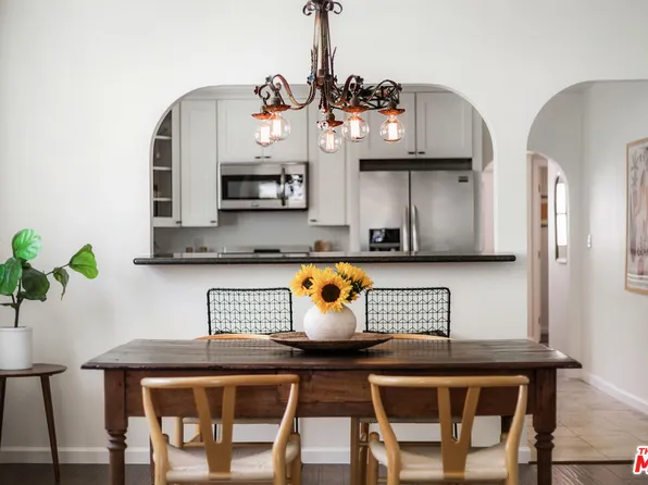 1427 N Coronado St, Los Angeles, CA 90026