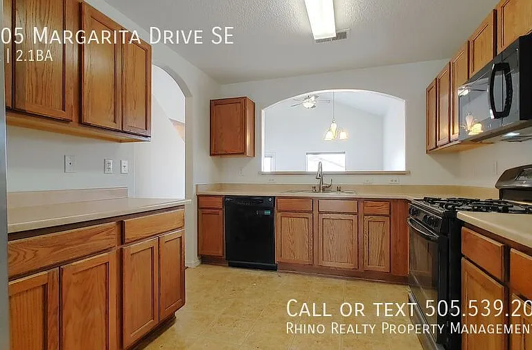 2105 Margarita Dr SE — Photo 4