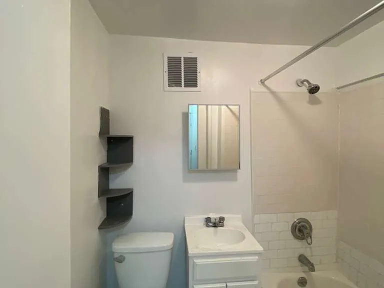 117 Ludlow St #2W — Photo 5