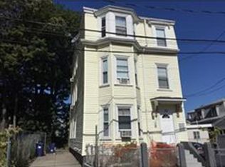 52 Clarence St, Roxbury, MA 02119