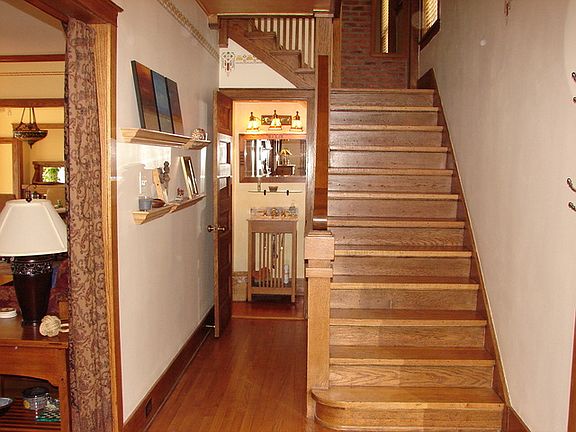 5th image of 309 N Grove Ave