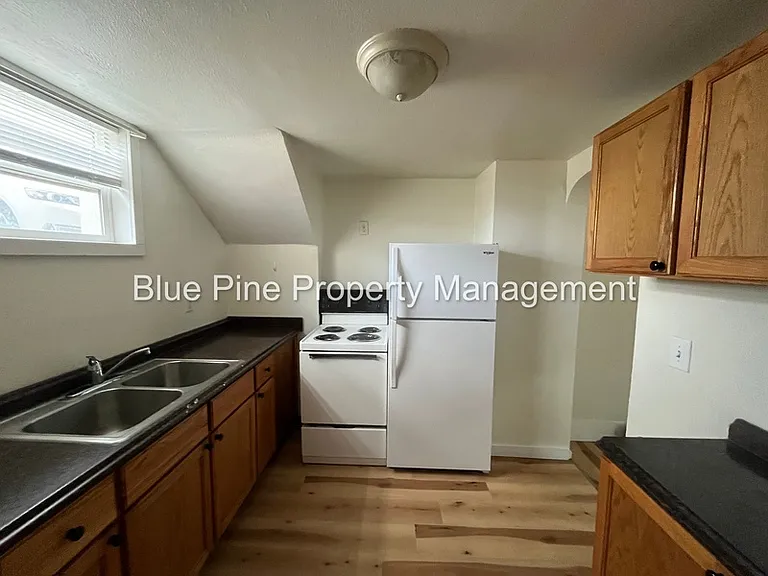 1414 N Garfield Ave #1 — Photo 6