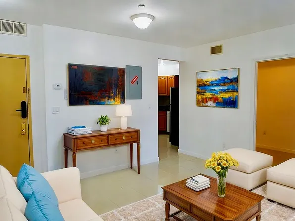 157 Avenue P APT 3B, Brooklyn, NY 11204