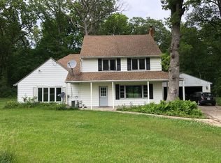 11719 Farm School Rd, Durand, IL 61024