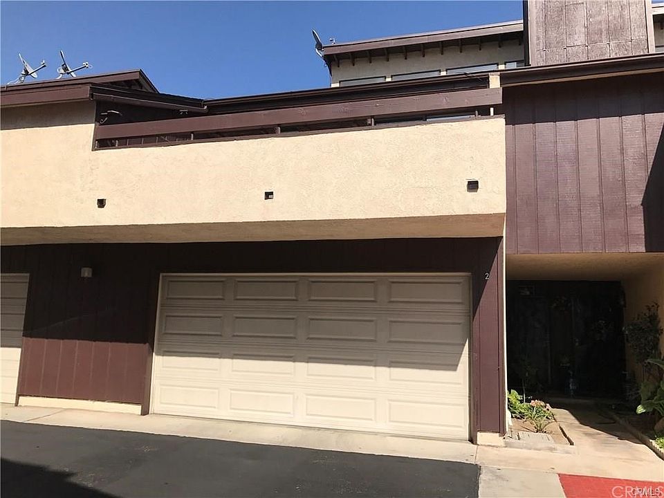 1st image of 11390 Lampson Ave APT 2