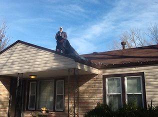 2238 S Grove St, Wichita, KS 67211