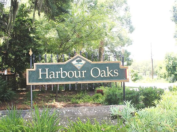 5th image of 216 N Harbour Oaks Dr #2nd