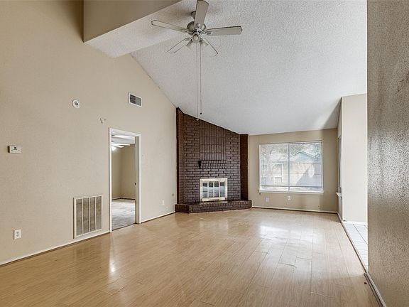 2nd image of 24010 Landing Way Dr