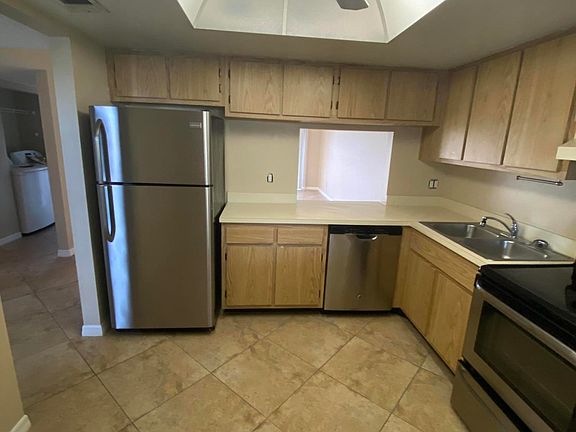 2nd image of 2975 Thrush Dr APT 226