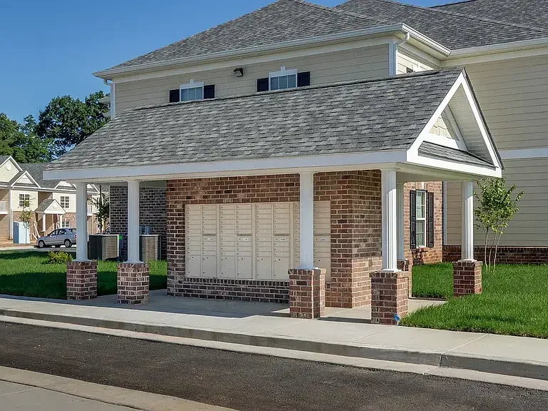 Cumberland Trace Village Apartments — Photo 63