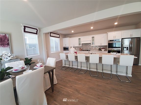 5th image of 14911 Tyee Drive E #106
