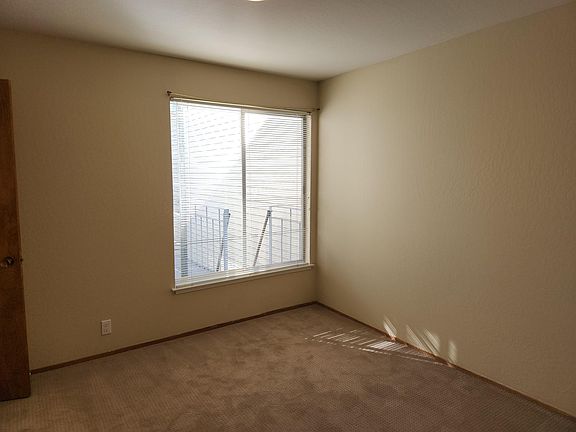 5th image of 1241 20th Ave #6