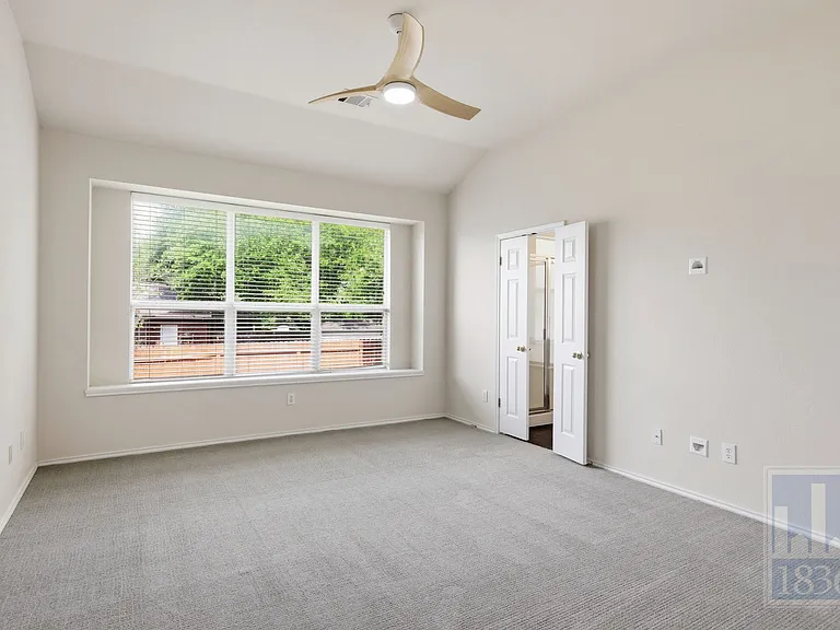 2217 Speidel Dr — Photo 12