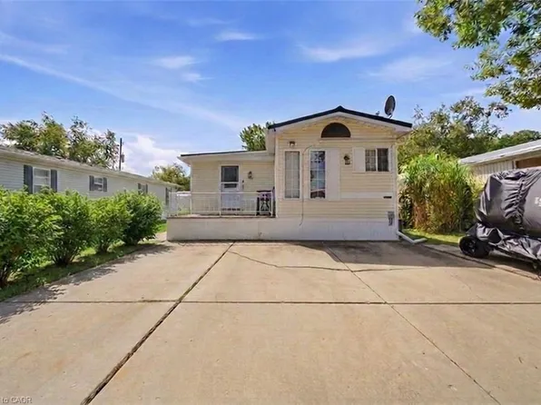 428 Pine Pass, Centre Wellington, ON N1M 2W5