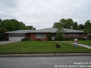 2nd image of 215 Atwater Dr