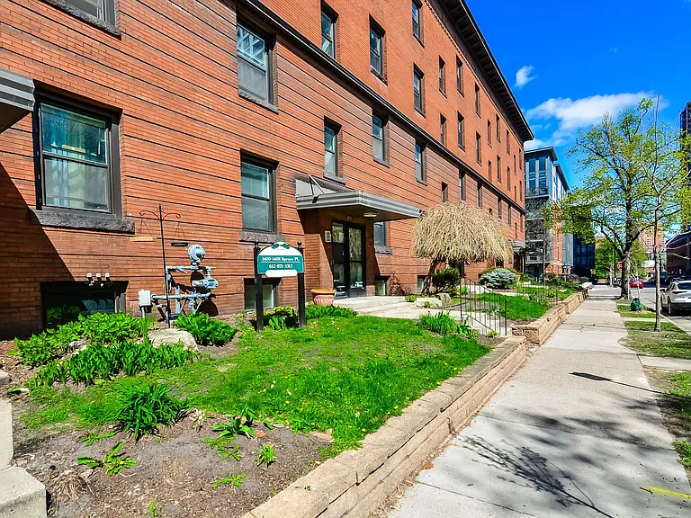 Now Leasing at Oak Grove Downtown | Historic Charm Meets Modern Living! — Photo 18