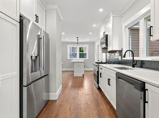 4 Pondview Ave FLOOR 1, Jamaica Plain, MA 02130