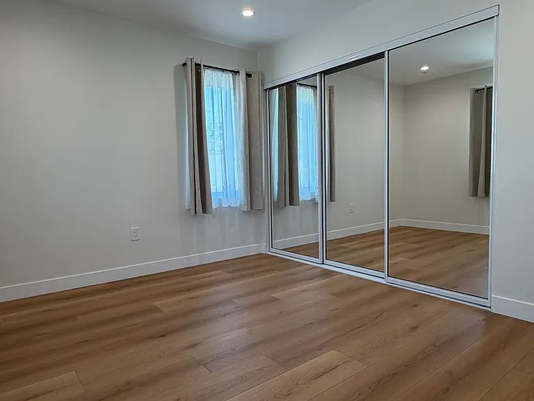 1045 Sonora Ave — Photo 33