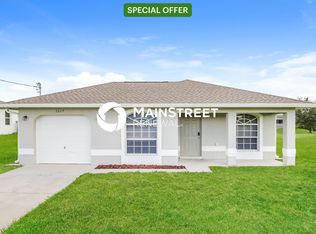 2607 30th St SW, Lehigh Acres, FL 33976