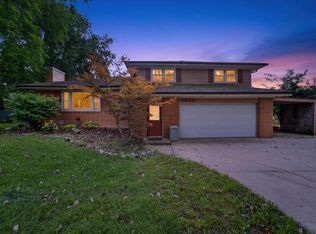 6023 Princeton Ln, Racine, WI 53402
