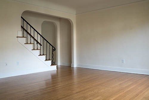 3rd image of 2205 Bigelow Ave N APT 2