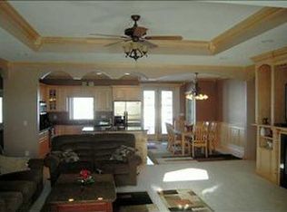 1665 SE Bristol Dr, Waukee, IA 50263
