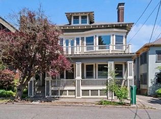2475 NW Northrup St, Portland, OR 97210