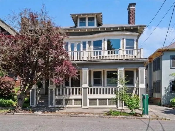 2475 NW Northrup St, Portland, OR 97210