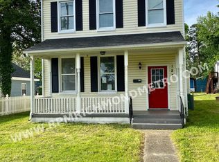 127 Windsor Ave, Colonial Heights, VA 23834