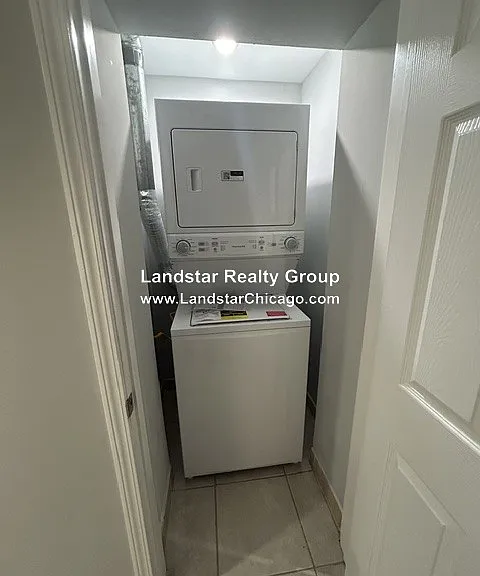 2300 S Ridgeway Ave #1S — Photo 1