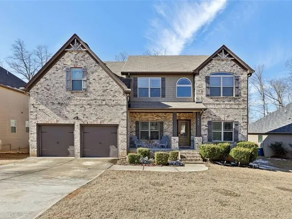 527 Mossycup Dr, Fairburn, GA 30213