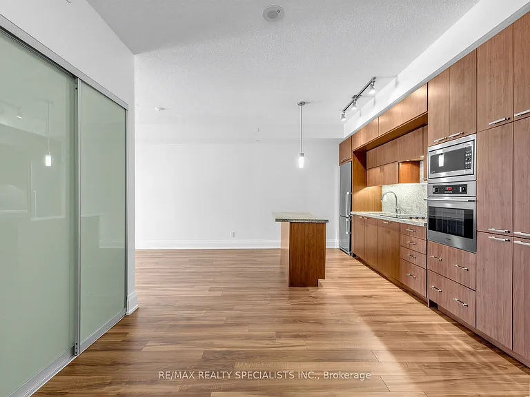 120 Harrison Garden Blvd #1234 — Photo 23