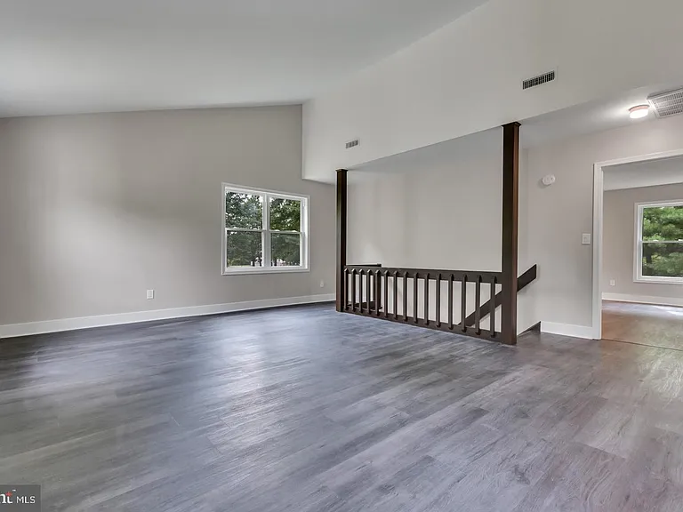 519 Linton Hill Rd — Photo 12