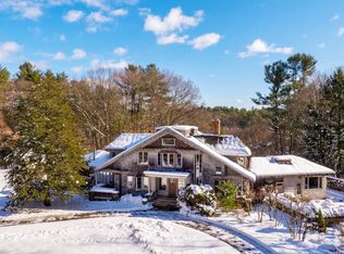 2 Orchard Ln, Wayland, MA 01778