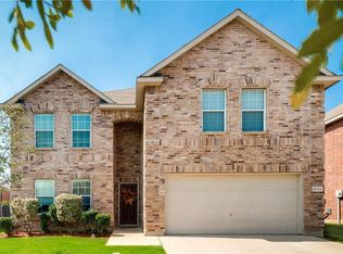 4724 Dogwood Dr, Denton, TX 76208