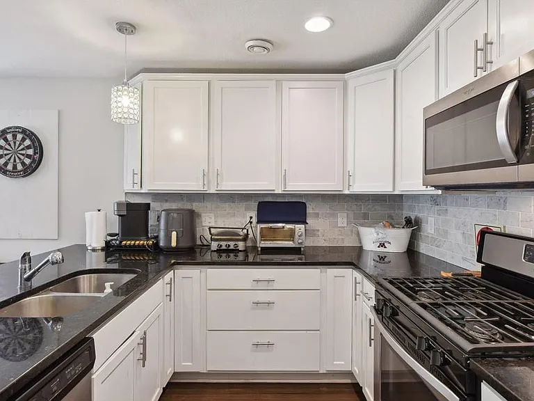 3621 Bryant Ave S #2 — Photo 6