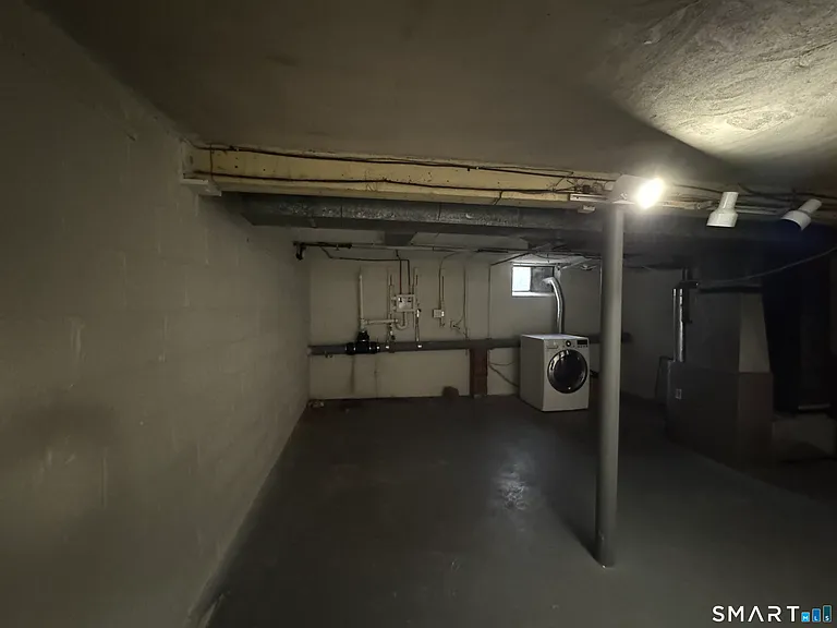 1164 Whitney Ave #H — Photo 8