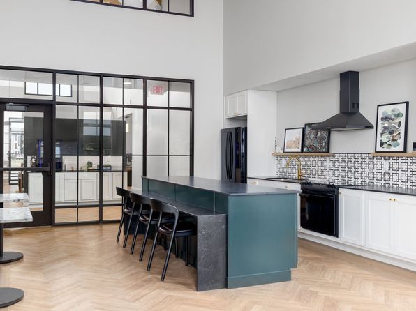 3760 55th Ave S #320