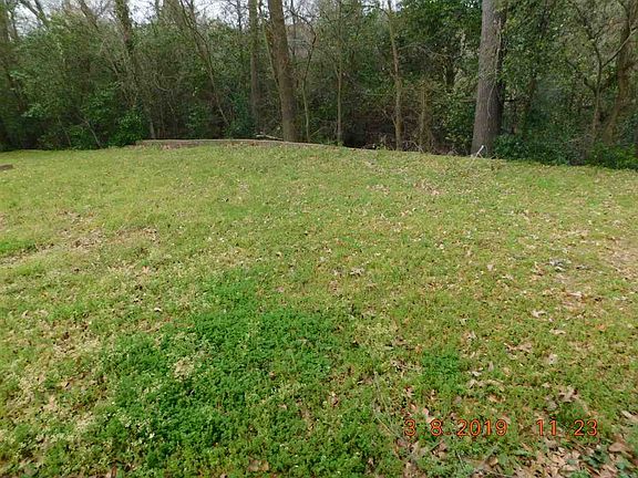 2nd image of 1604 Mustang Dr