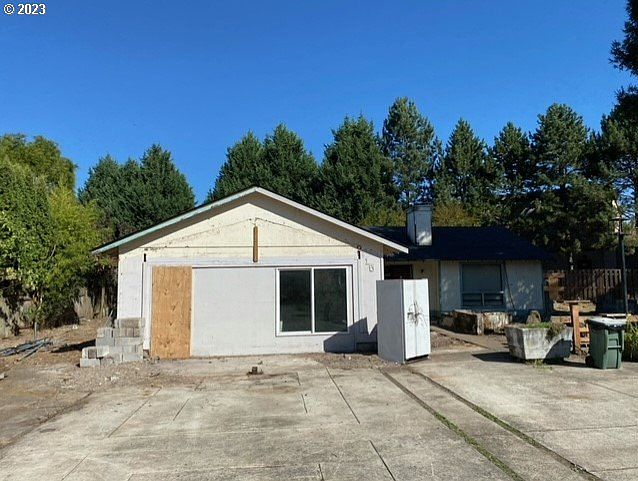 2415 NE Grant St, Hillsboro, OR 97124 | Zillow