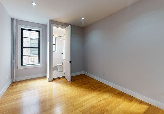 5th image of 700 W 178th St APT 51