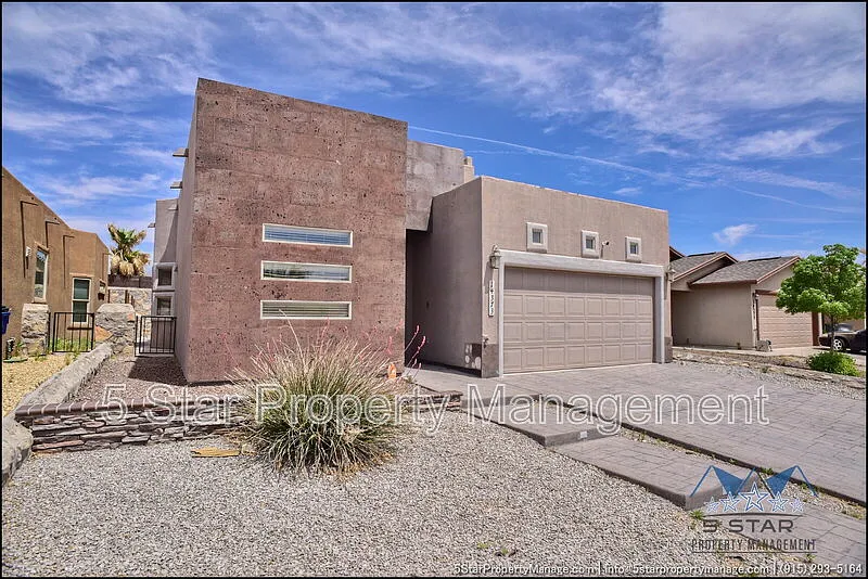 3 bed, 2.0 bath, 1571 sqft, $1,795 — Photo 2